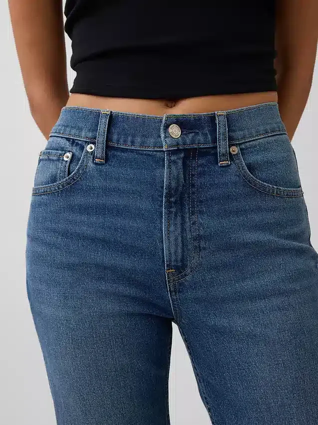 Jeans cropped a vita alta, slim e dritti in stile anni '90