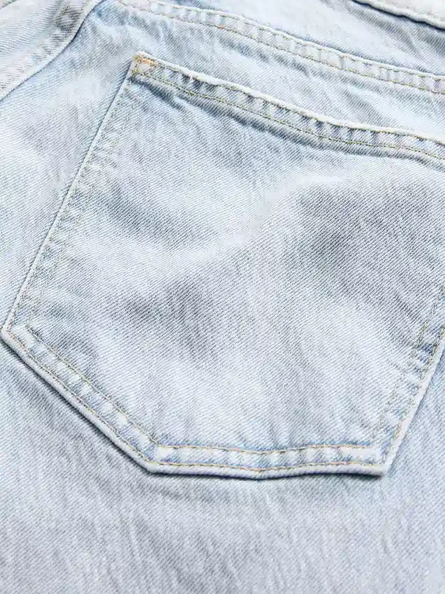 Jeans cropped a vita alta, slim e dritti in stile anni '90
