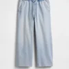 Jeans cropped a vita bassa, dal taglio ampio e disinvolto in stile anni ’90