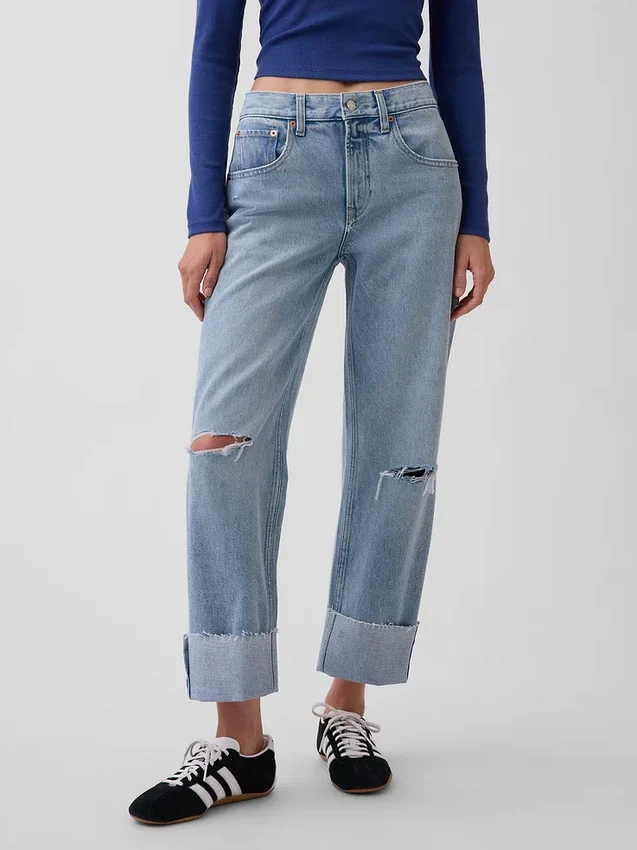 Jeans cropped a vita bassa e dal taglio morbido