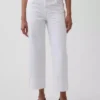 Jeans cropped a vita bassa e dal taglio morbido