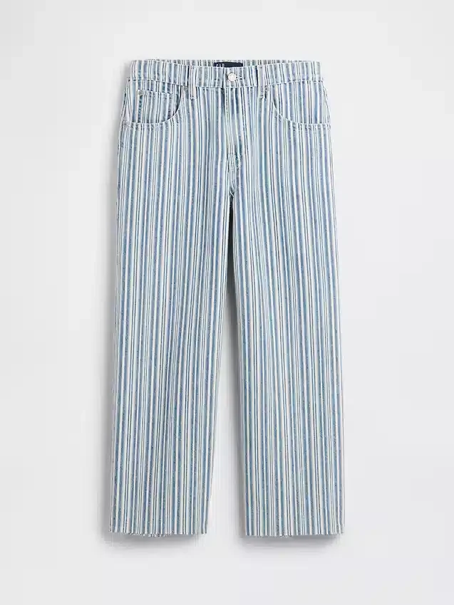 Jeans cropped a vita bassa e dal taglio morbido