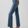 Jeans cropped a vita bassa, lunghi e dal taglio slim