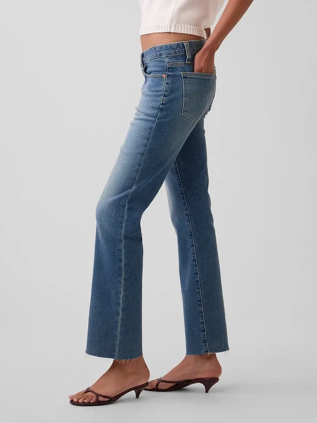 Jeans cropped a vita bassa, lunghi e dal taglio slim