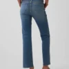 Jeans cropped a vita bassa, lunghi e dal taglio slim