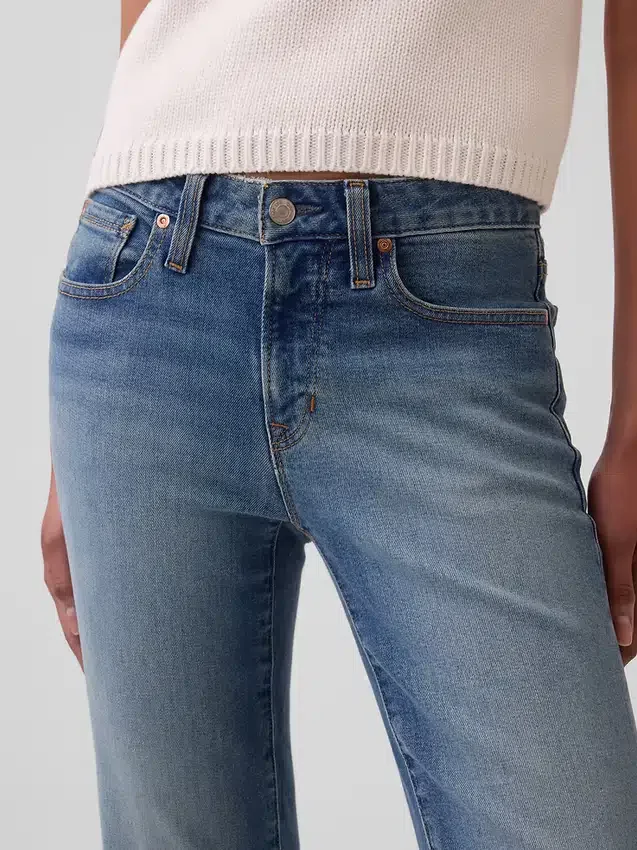 Jeans cropped a vita bassa, lunghi e dal taglio slim