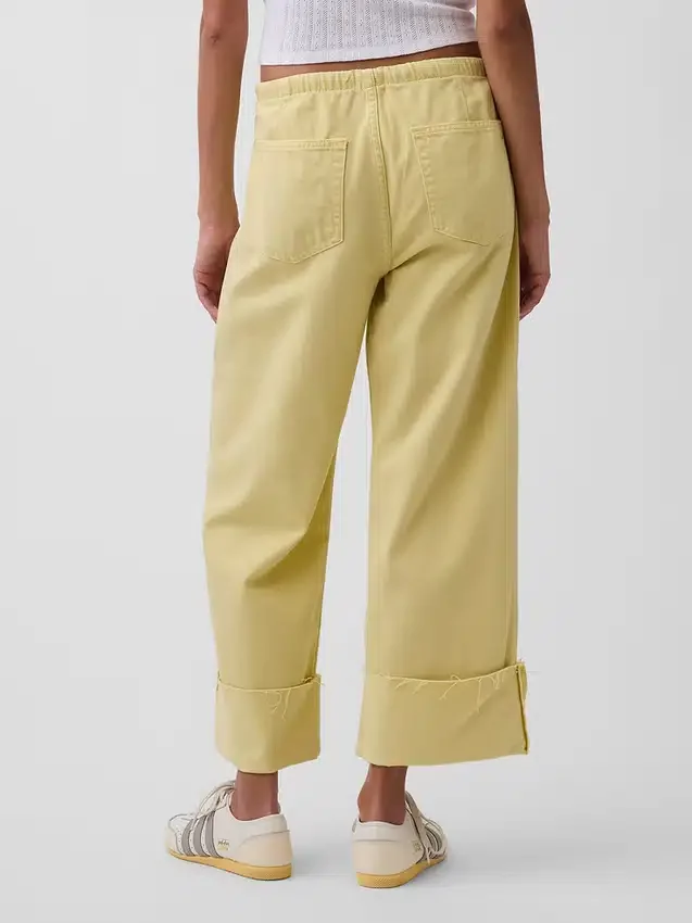 Jeans cropped a vita bassa, morbidi e dal taglio ampio in stile anni ’90