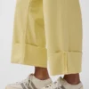 Jeans cropped a vita bassa, morbidi e dal taglio ampio in stile anni ’90
