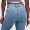 Jeans Curvy a vita alta, slim e dritto in stile anni '90