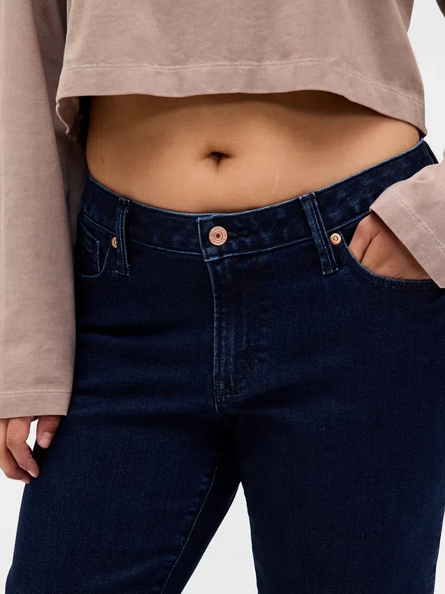 Jeans Curvy a vita bassa, lunghi e slim