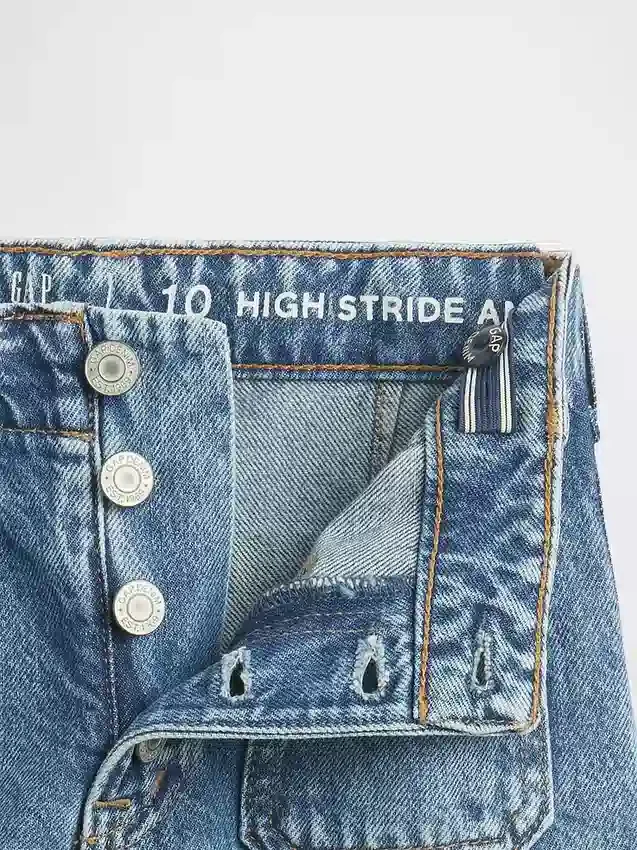 Jeans da bambino a vita alta, gamba larga e lunghezza alla caviglia