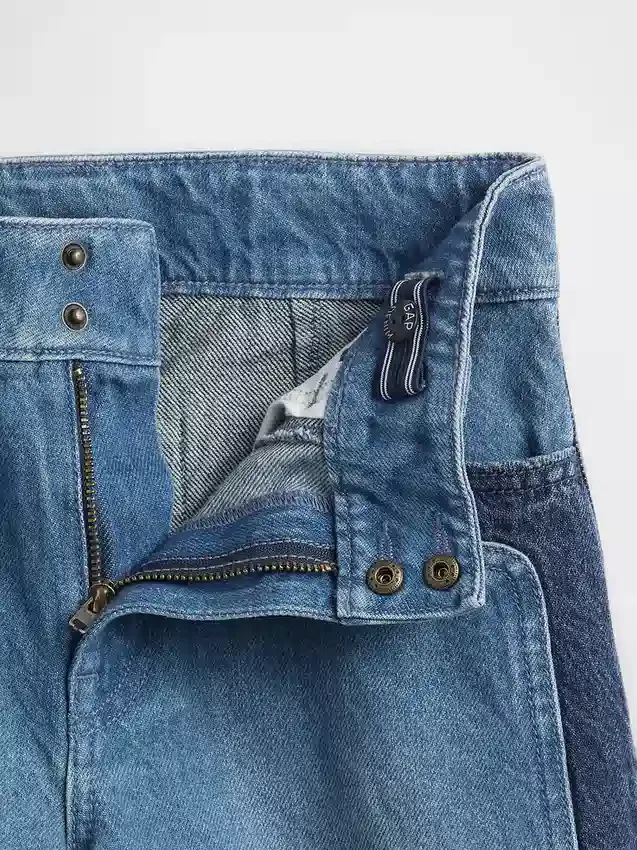 Jeans da bambino a vita alta, gamba larga e lunghezza alla caviglia