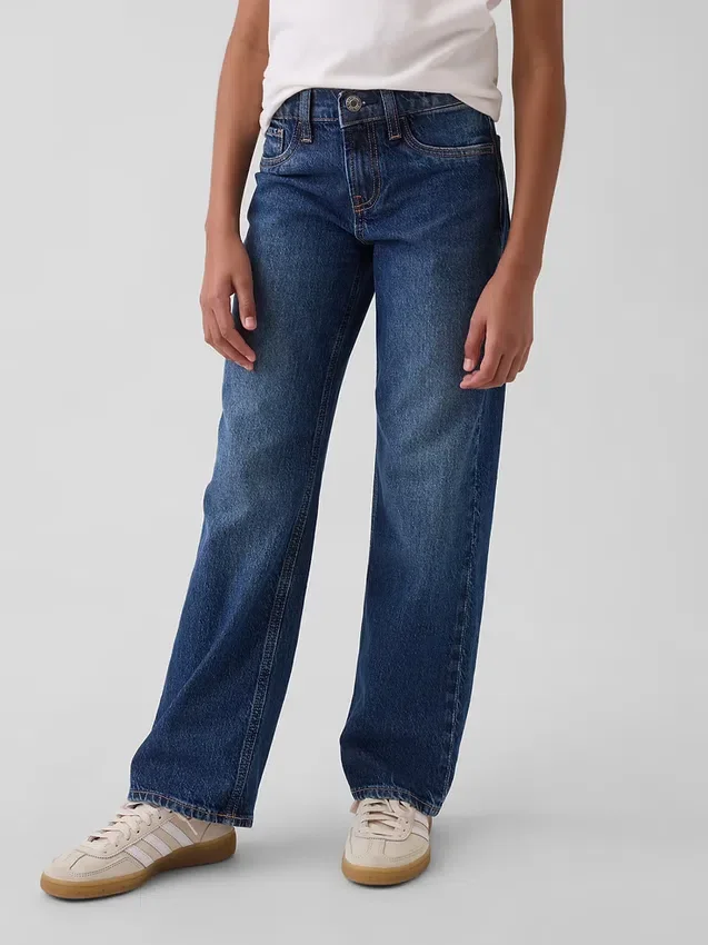 Jeans da bambino a vita bassa, dal taglio dritto e morbido