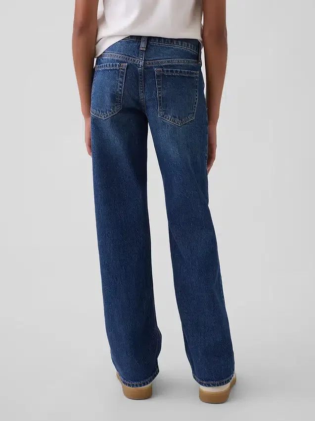 Jeans da bambino a vita bassa, dal taglio dritto e morbido