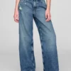 Jeans da bambino a vita bassa, gamba larga