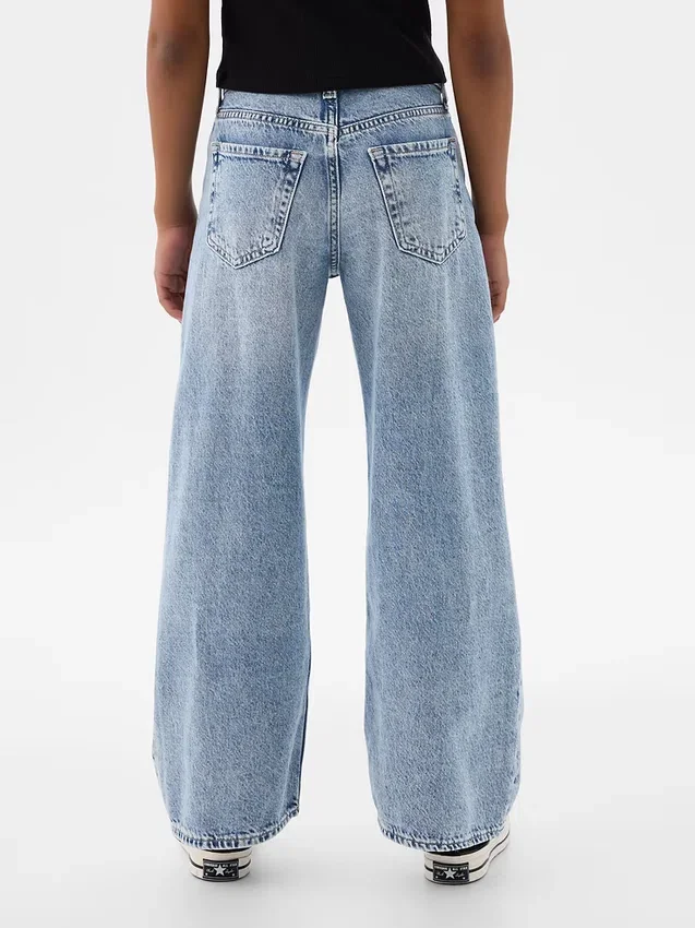 Jeans da bambino a vita bassa, gamba larga