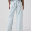 Jeans da bambino a vita bassa, gamba larga