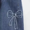 Jeans da bambino a vita bassa, gamba larga