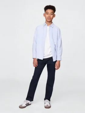 Jeans da bambino dal taglio dritto e morbido