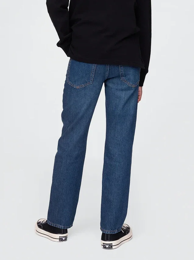 Jeans da bambino dal taglio dritto e morbido