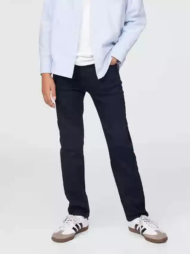 Jeans da bambino dal taglio dritto e morbido