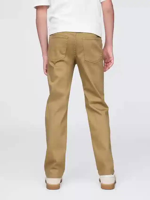 Jeans da bambino dal taglio dritto e morbido