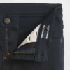 Jeans da bambino dal taglio dritto e morbido