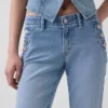 Jeans da marinaio a vita bassa, lunghi e slim