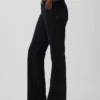 Jeans dritti dal taglio rilassato a vita media
