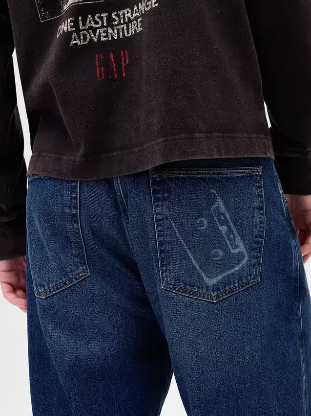Jeans extra larghi da adulto con fodera in flanella “Stranger Things”