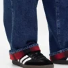 Jeans extra larghi da adulto con fodera in flanella “Stranger Things”