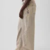 Jeans GAP × Hfr a vita bassa e gamba larga "Barrel" della collezione di Nicole Benefield