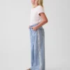 Jeans larghi a vita bassa con bordi in pizzo per bambini