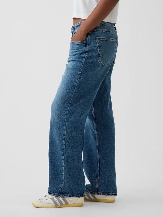 Jeans larghi a vita bassa in stile anni ’90 per taglie curvy