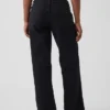Jeans larghi a vita bassa in stile anni ’90 per taglie curvy