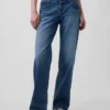 Jeans larghi a vita bassissima in stile anni ’90