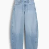 Jeans larghi a vita media con gamba affusolata