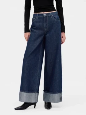 Jeans larghi a vita media con risvolto metallizzato