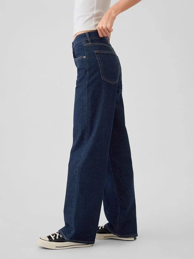 Jeans larghi a vita media in stile anni ’90