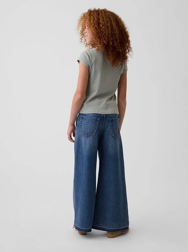 Jeans larghi da bambino a vita bassa con ricami
