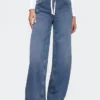 Jeans larghi in maglia a vita media