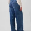 Jeans larghi in maglia a vita media