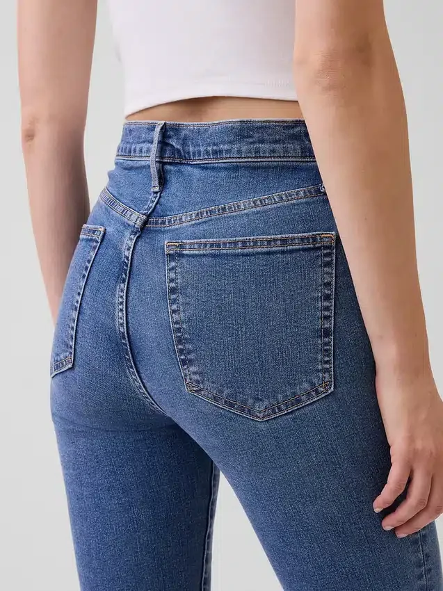 Jeans skinny a vita alta