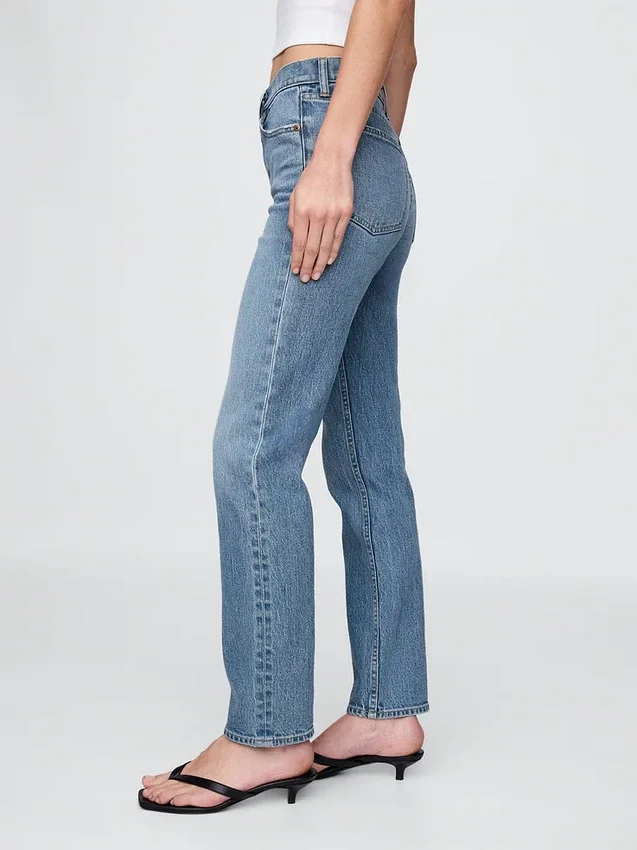 Jeans slim a gamba dritta a vita alta in stile anni ’90