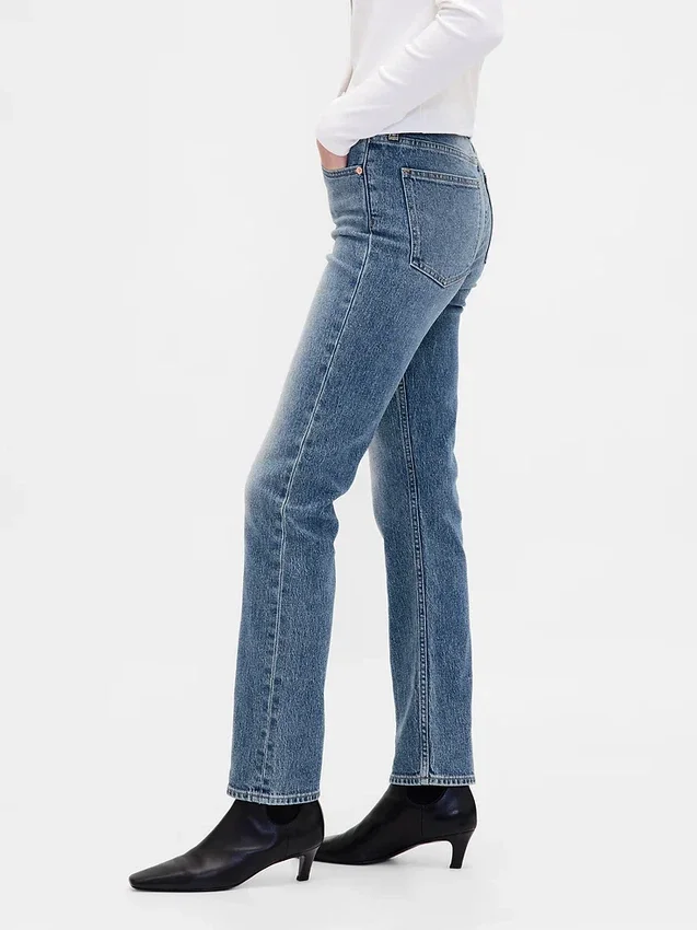 Jeans slim a gamba dritta a vita alta in stile anni ’90