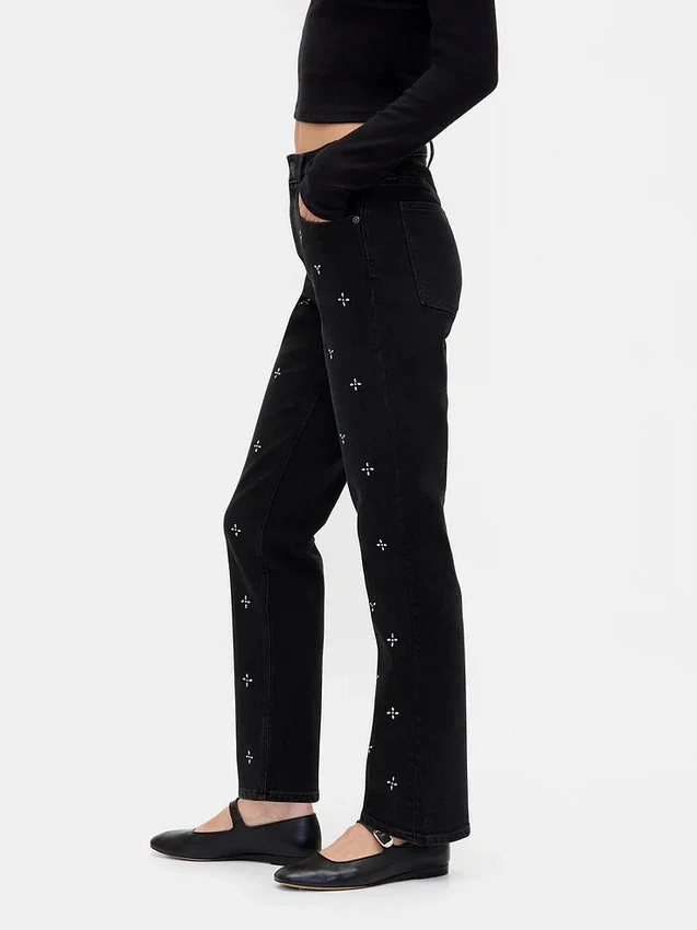Jeans slim a gamba dritta a vita alta in stile anni ’90