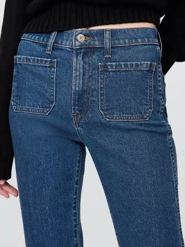 Jeans slim a gamba dritta a vita alta in stile anni ’90