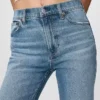 Jeans slim a gamba dritta a vita alta in stile anni ’90