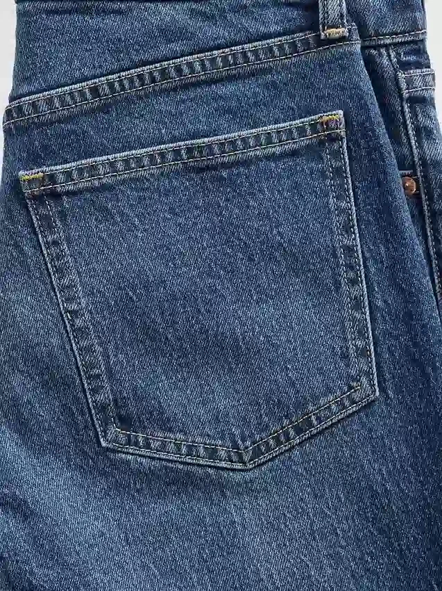 Jeans slim a gamba dritta a vita alta in stile anni ’90