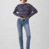 Jeans slim a vita bassa in stile anni '90